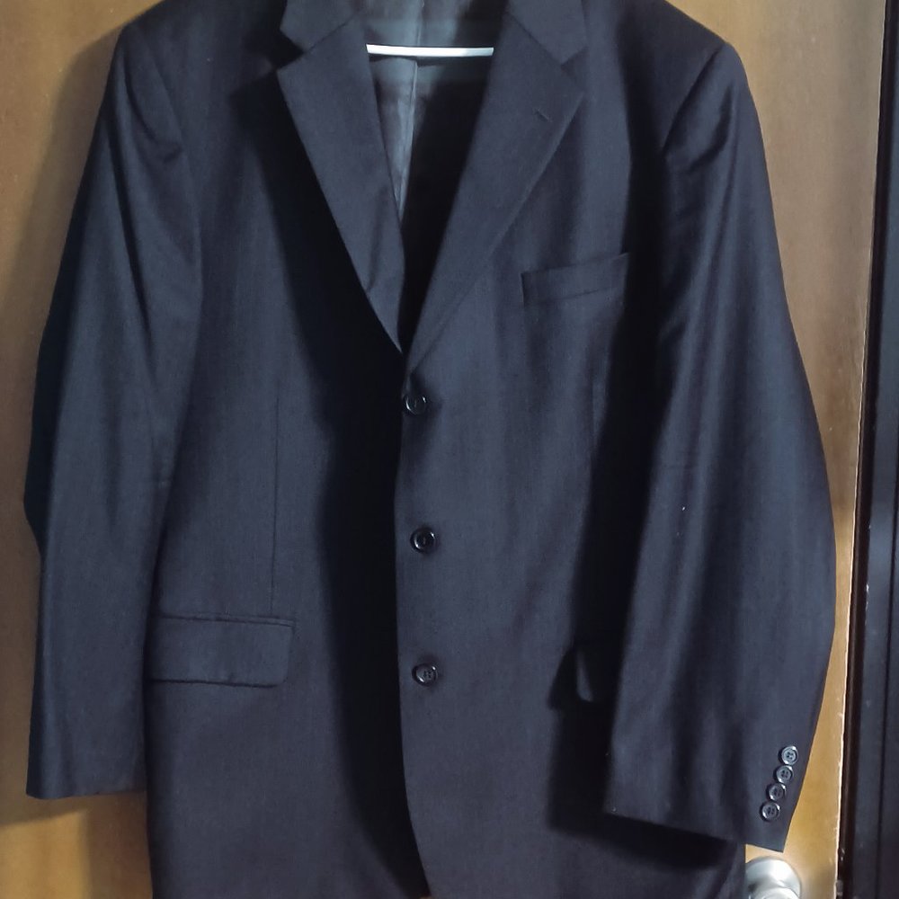 Innocenti Tom James blue pin stripe suit